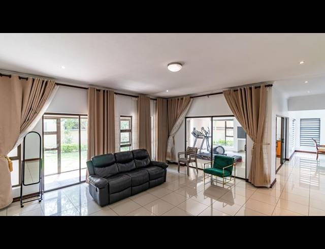 5 BEDROOM HOUSE FOR SALE IN MIDLANDS ESTATE